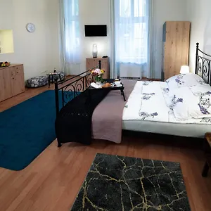 https://apartament-basztowa-23.krakowhotelspoland.com